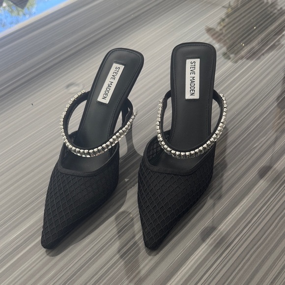 Steve Madden Black Heels with Silver Accents - Picture 1 of 5